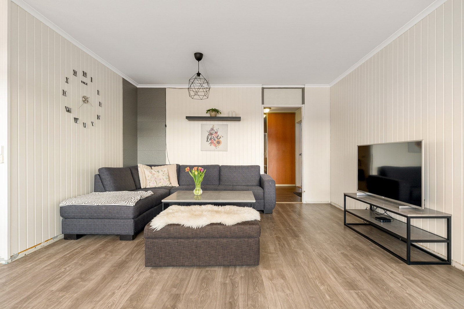 Gjennomtenkt planløsning som gjør det enkelt å møblere etter eget ønske. Galleribilde