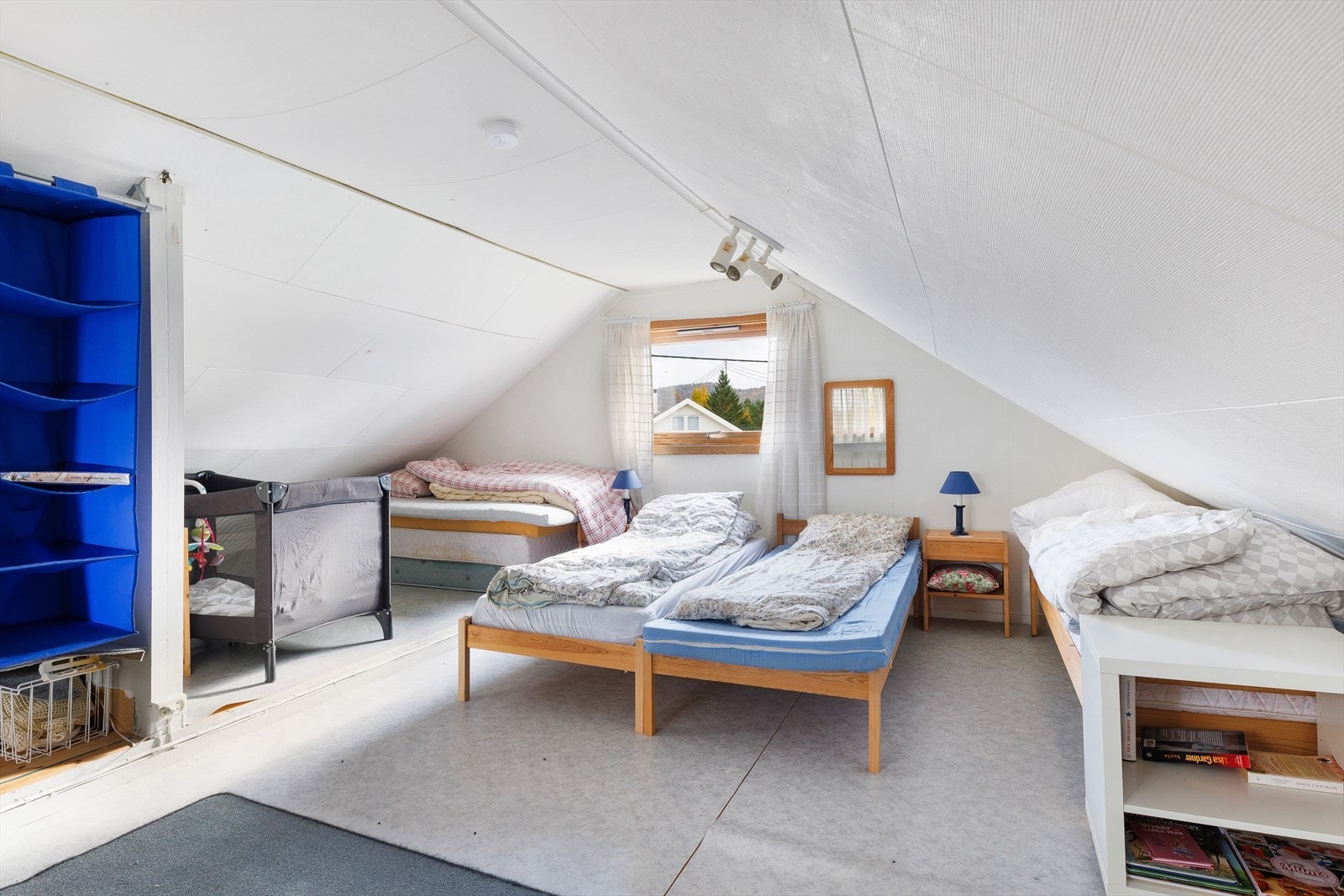 Loftstue, som også kan romme mange soveplasser. Galleribilde