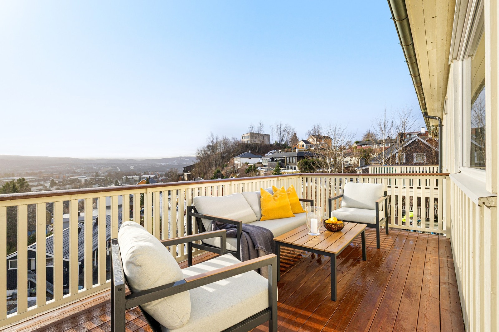 Her er det gode muligheter til å opprette flere sittegrupper. Galleribilde