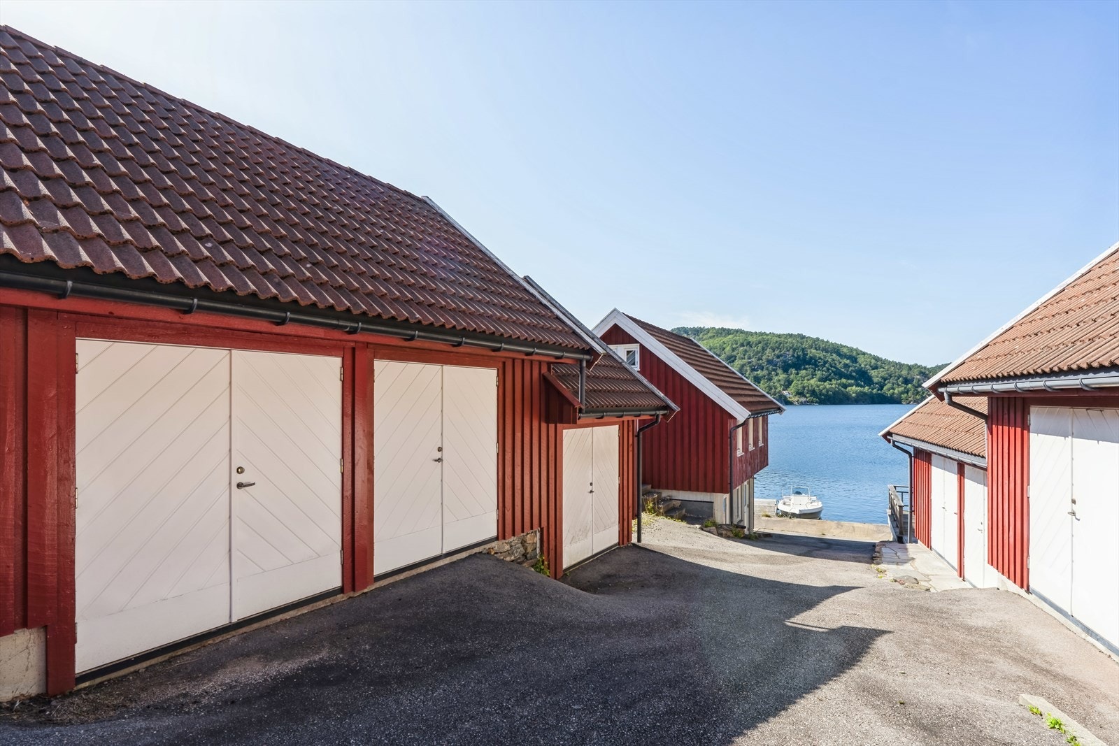 Sjøbod Galleribilde