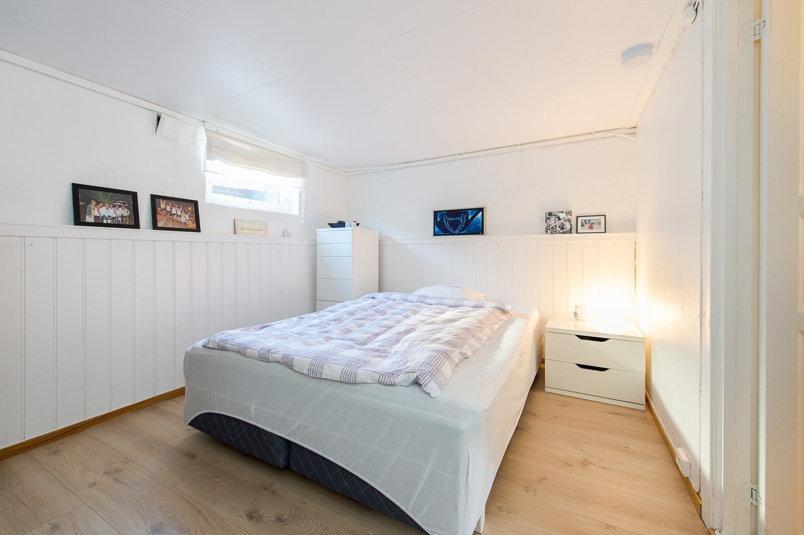 Innredet soverom i u. etg. (ikke godkjent til varig opphold) Galleribilde