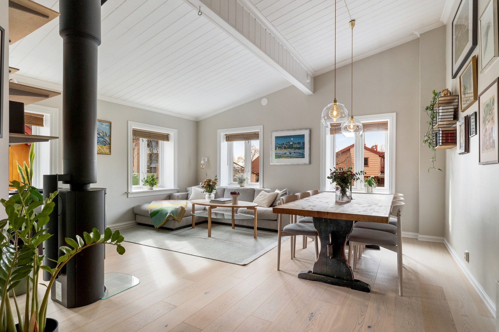 Velkommen til Brinken 25C - presentert av Jørgen Ek v/PrivatMegleren Dyve & Partnere. Galleribilde