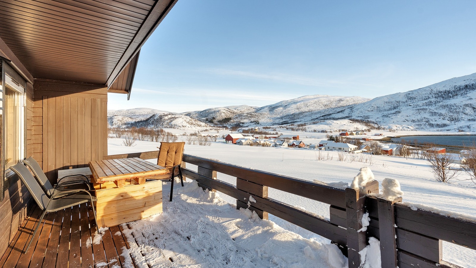 Her kan du nyte en sommerdag eller påskesola. Galleribilde