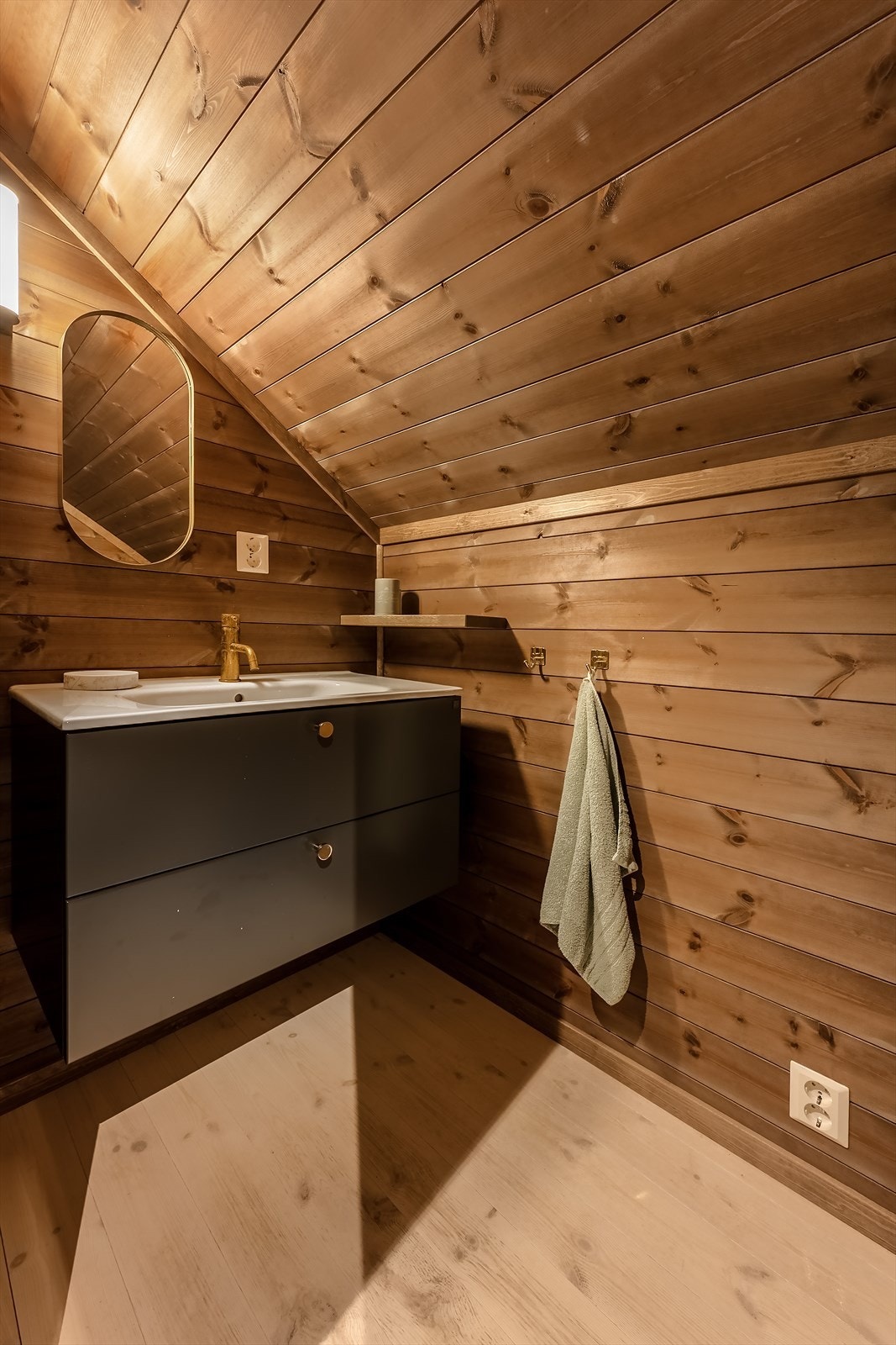 Toalett (2. etasje) Galleribilde