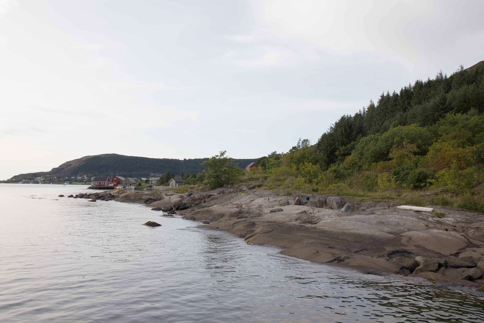 Fra kaia mot Voldsund | Foto: Selger Galleribilde