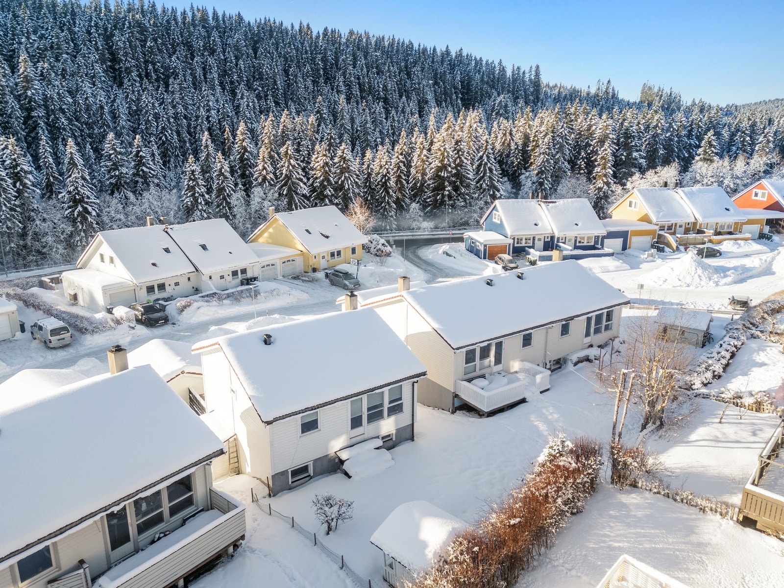 Boligen er godt vedlikeholdt og jevnlig oppgradert, og det meste av det tunge vedlikeholdet er allerede gjort. Galleribilde