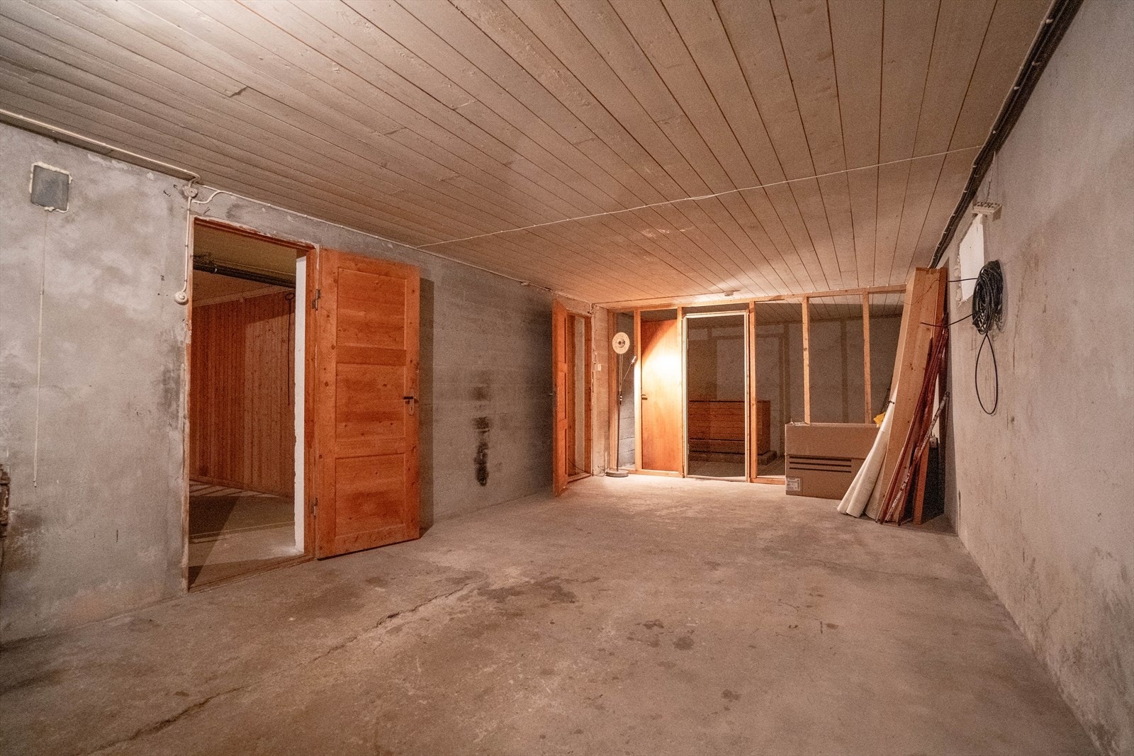 Kjellerrom Galleribilde