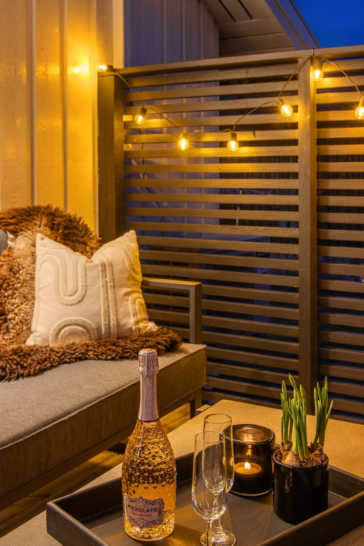 Detaljbilde fra veranda. Galleribilde