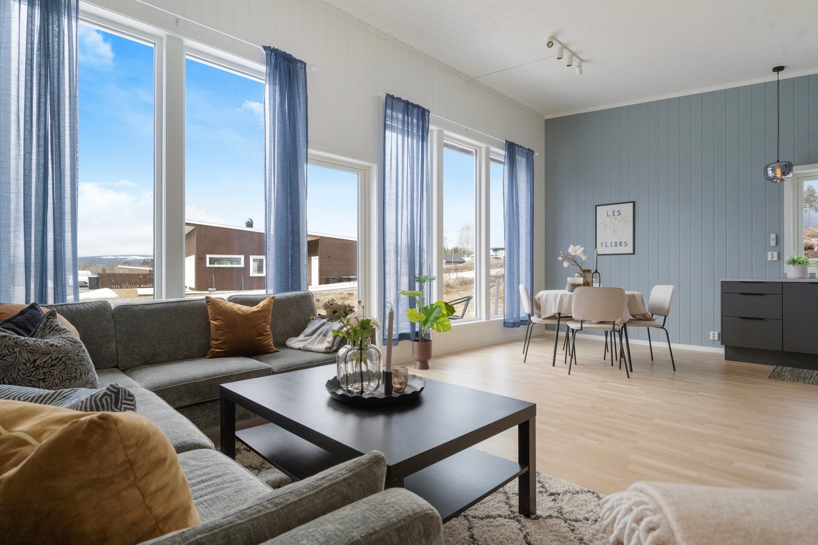 Partners v/Andreas B. Gunnesmæl har gleden av å presentere Gjestrumvegen 70B! Foto: Fotograf Per Melbye Galleribilde