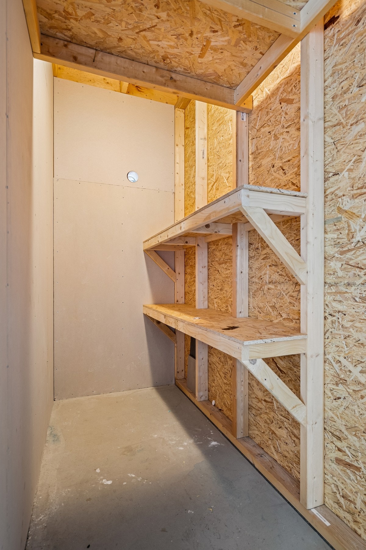 Leiligheten disponerer også på utvendig bod på ca. 3 kvm. Velkommen på en hyggelig visning! Galleribilde