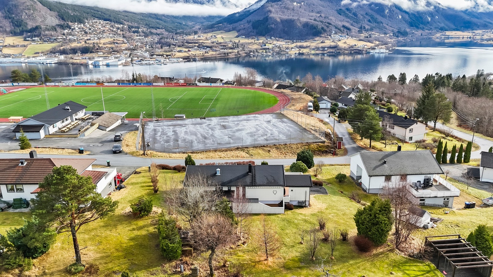 Dronefoto. Galleribilde