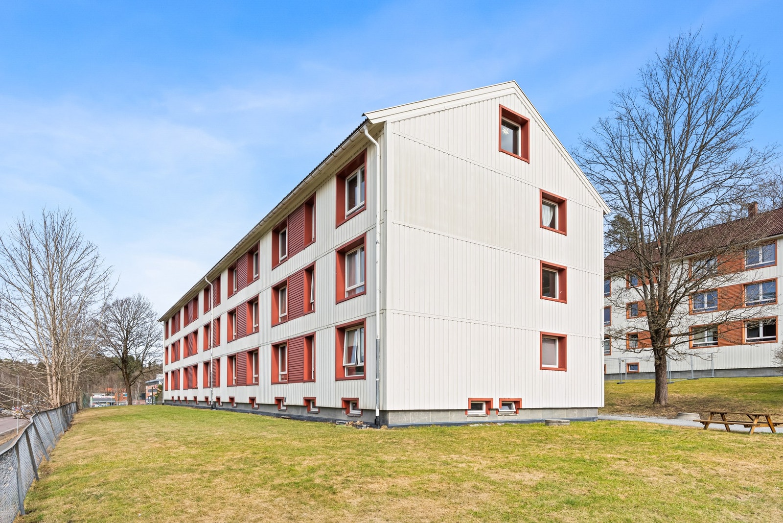 Populær og sentral beliggenhet med kort kollektivtransport og servicetilbud i umiddelbar nærhet Galleribilde