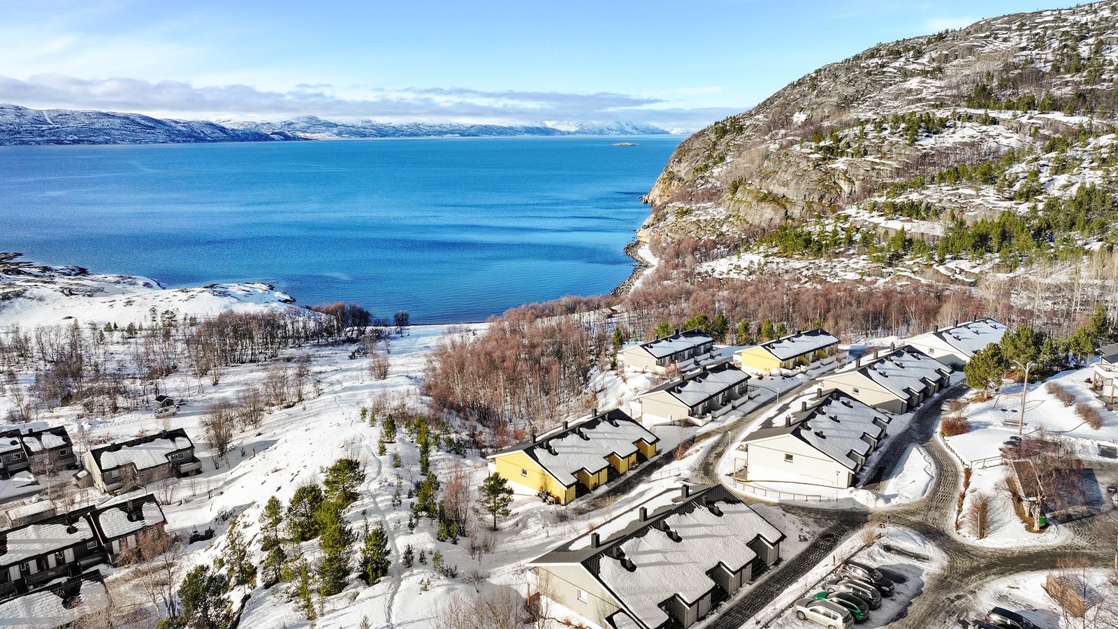Fantastiske turmuligheter i variert terreng rett utenfor døra. Galleribilde