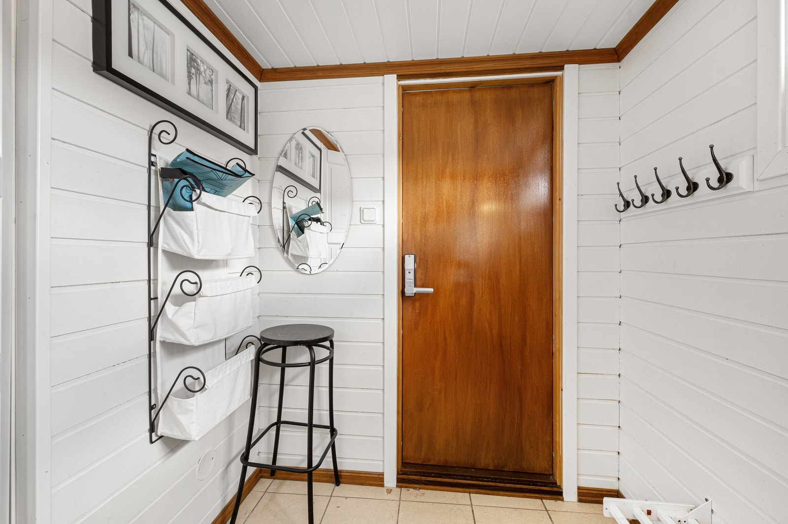 Egen inngang inn til kjelleretasje. Galleribilde