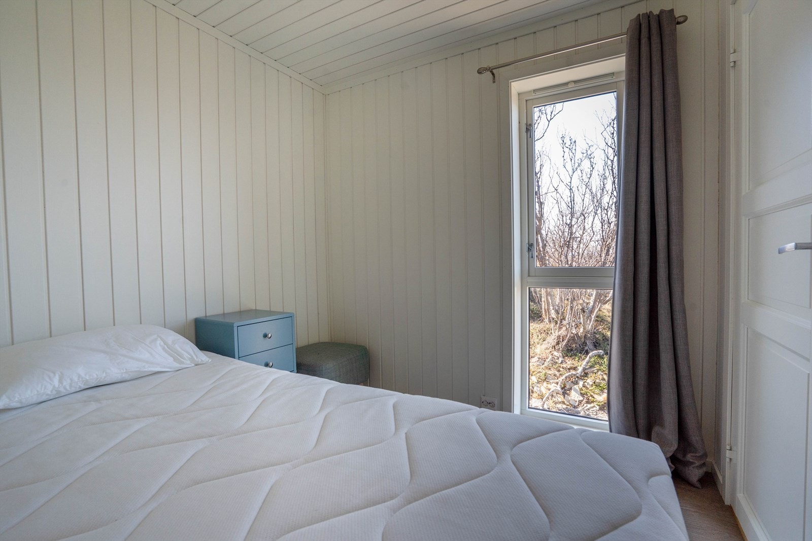 Soverom 1 med morgen solen som vekker deg Galleribilde