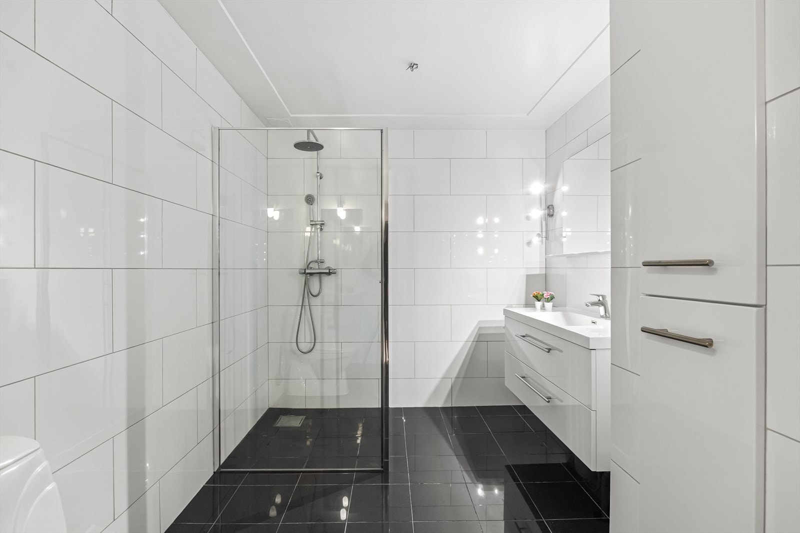 Opprinnelig bod er i dag omgjort og innredet som et bad. Galleribilde