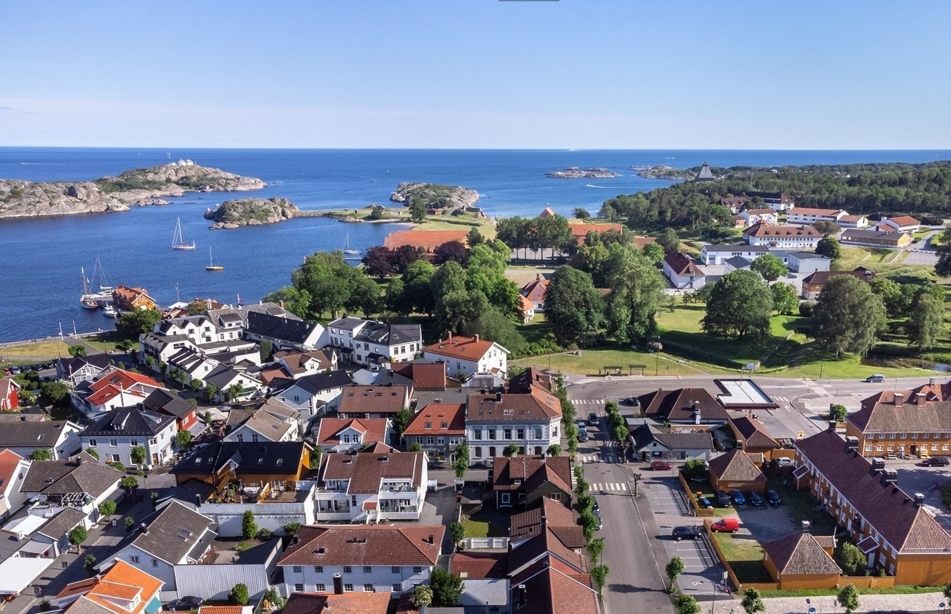 Her bor du midt i hjertet av Stavern, med gangavstand til alt. Galleribilde