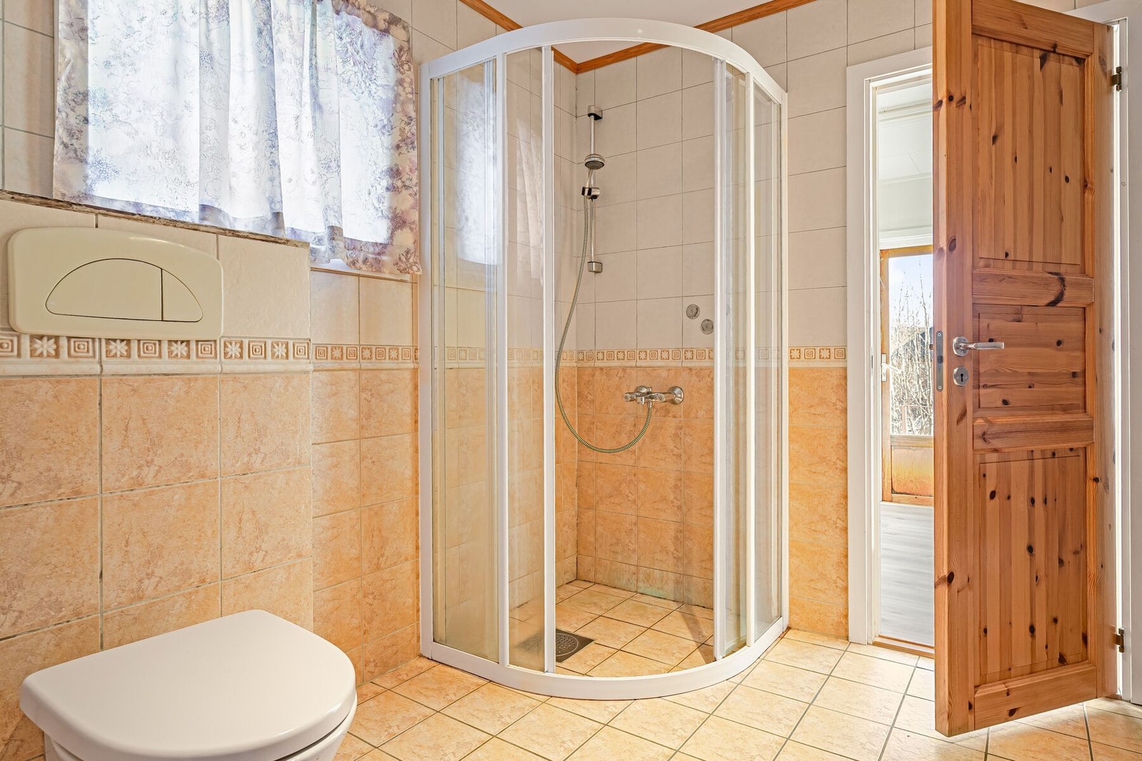 Flislagt bad Galleribilde