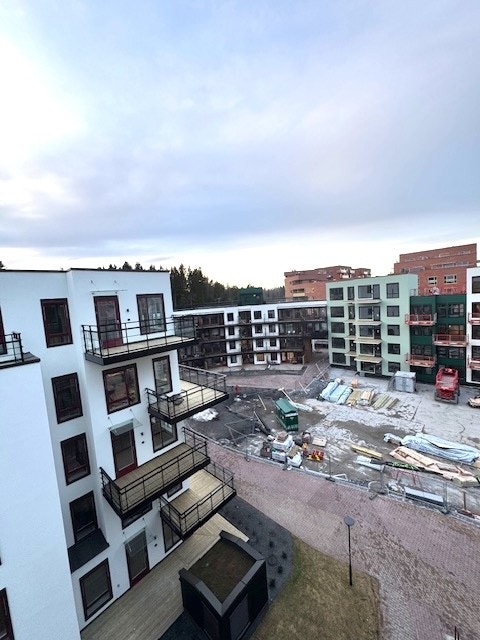 Utsikt fra balkong. Galleribilde