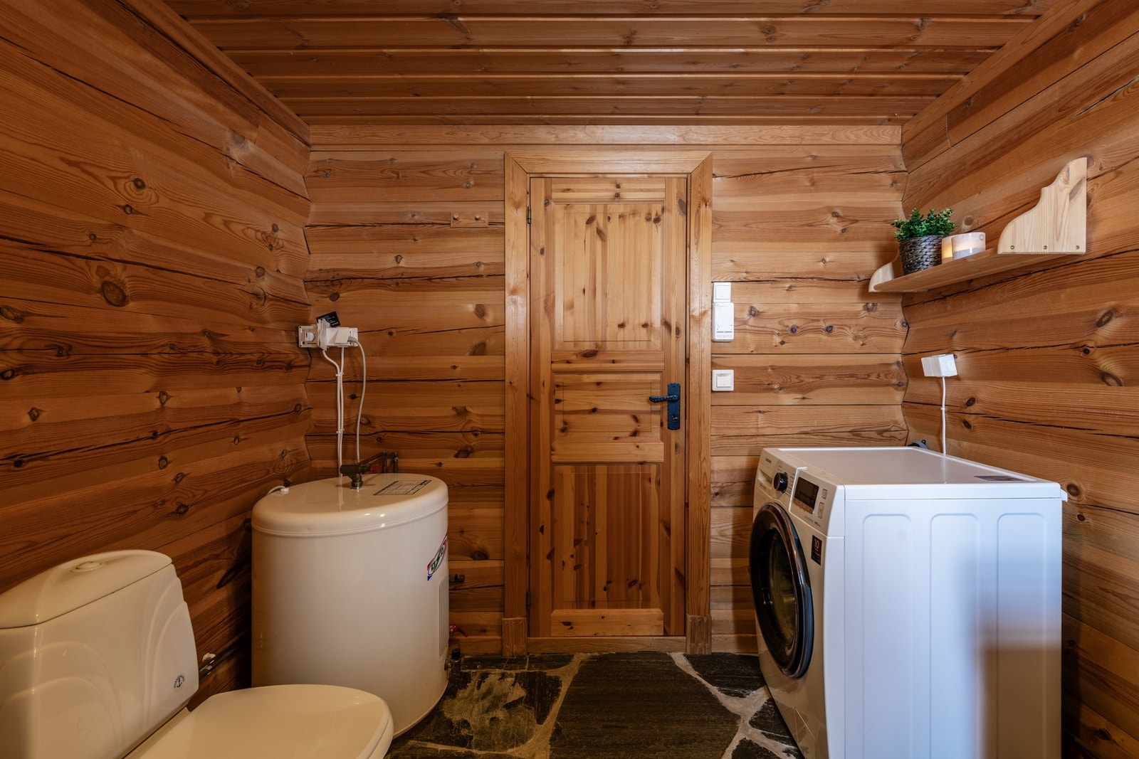 Varmtvannbereder på 116 liter, 1997-modell Galleribilde