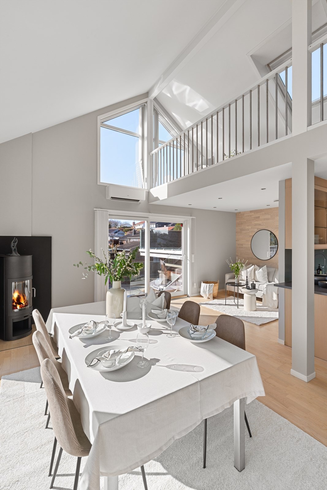 Imponerende takhøyde. Galleribilde