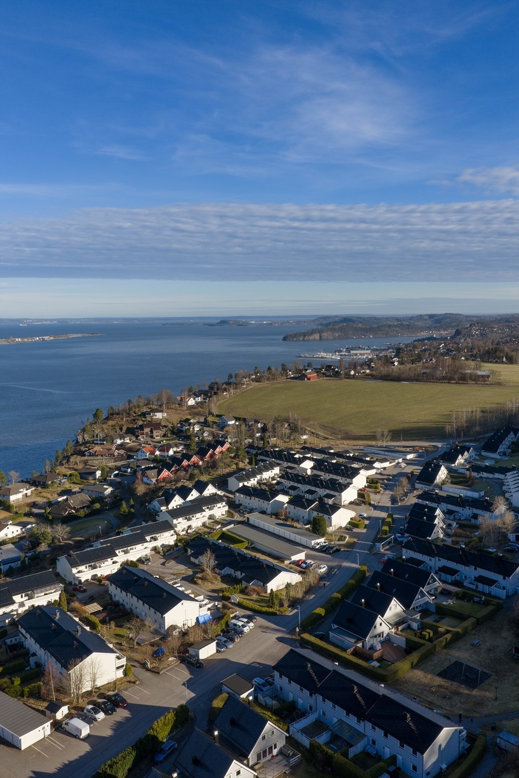 Her bor du med umiddelbar nærhet til flotte naturopplevelser. Botnemarka ligger like i nærheten og byr på et omfattende løypenett for både ski- og fotturer året rundt. Galleribilde