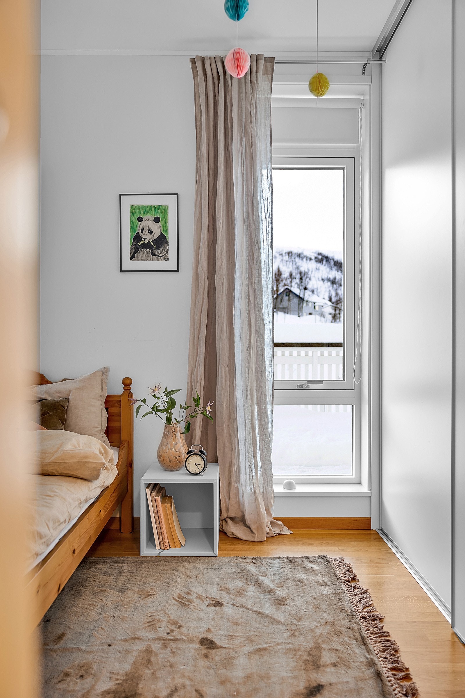 Soverommet har direkte adkomst fra badet Galleribilde