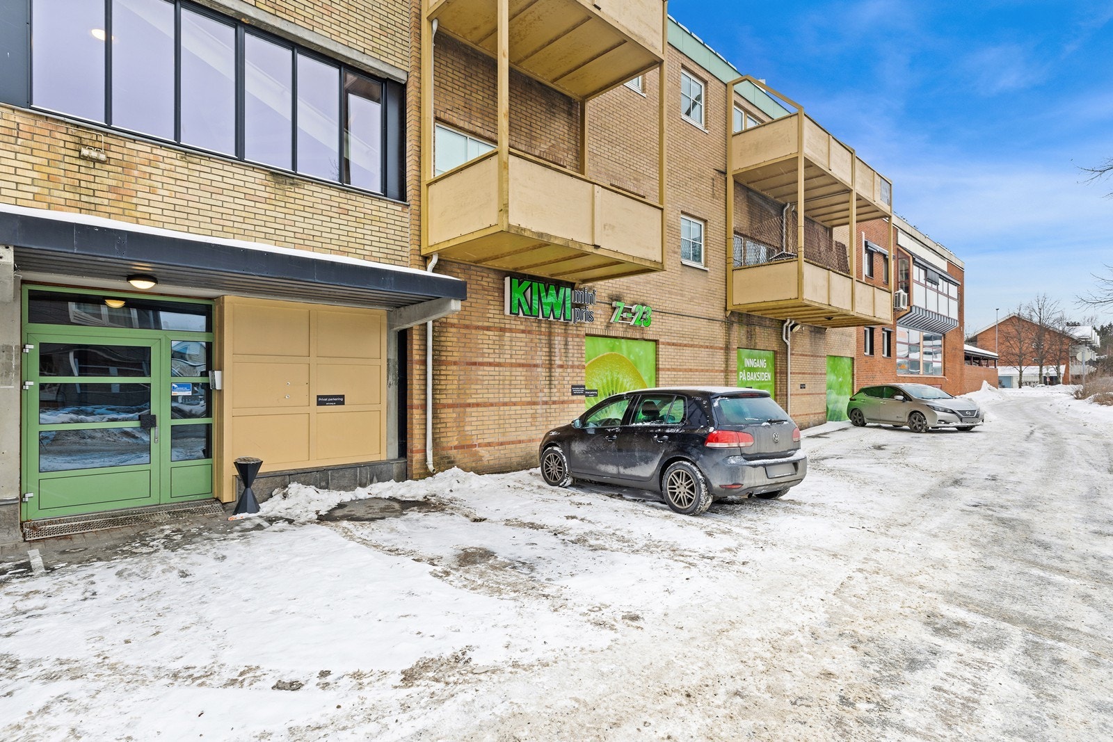 Her bor du med dagligvarebutikken Kiwi i samme bygg, praktisk i hverdagen! Galleribilde