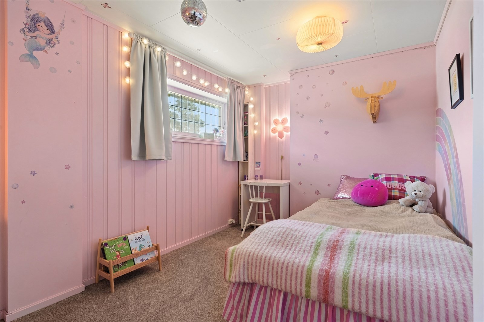 Soverom 3 er også benyttet som barnerom. Galleribilde