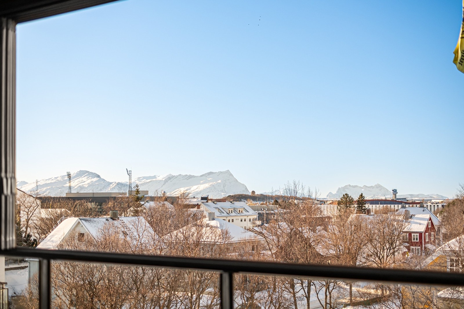 Utsikt fra balkong Galleribilde