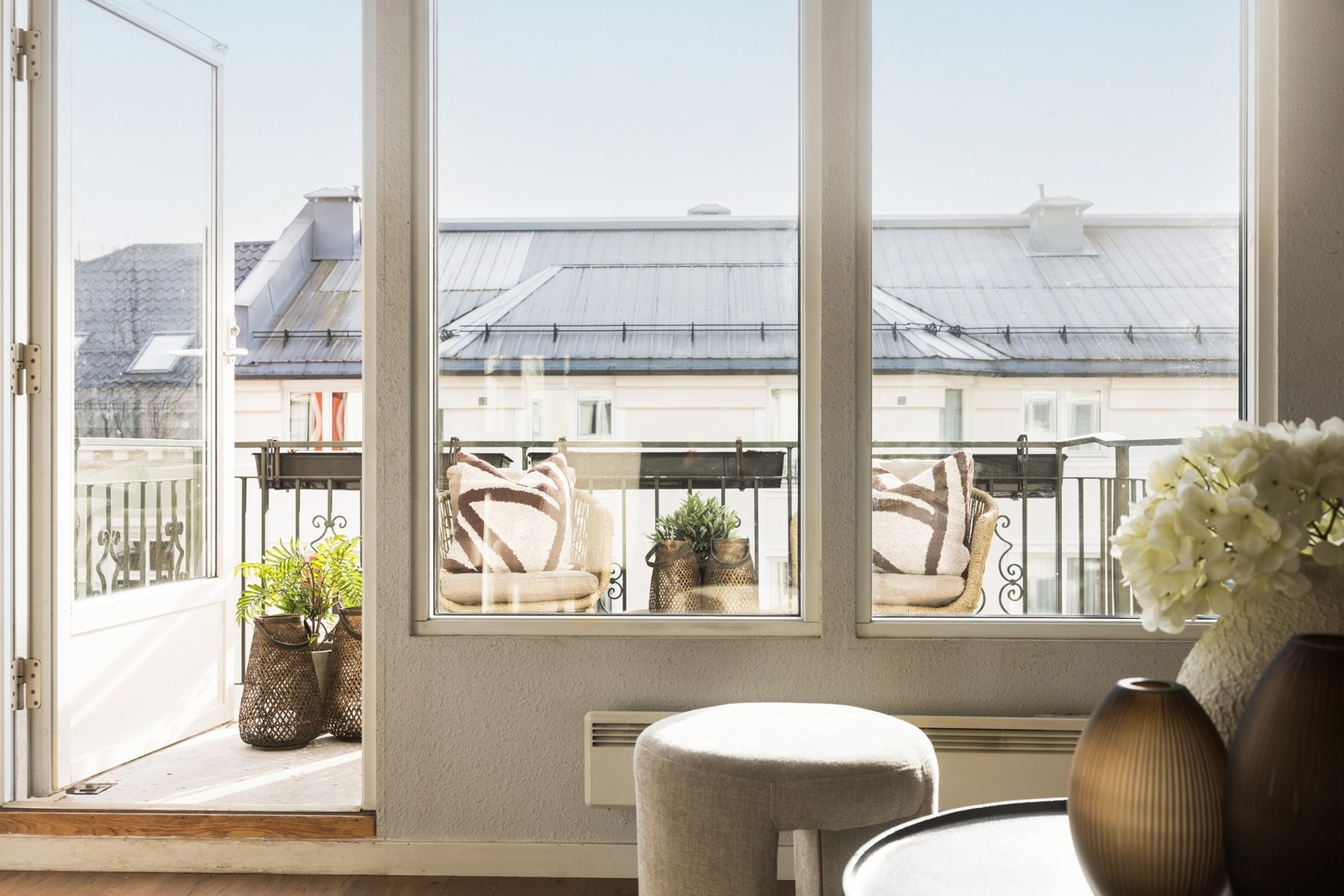 Fra stuen er det utgang til en fin balkong. Galleribilde