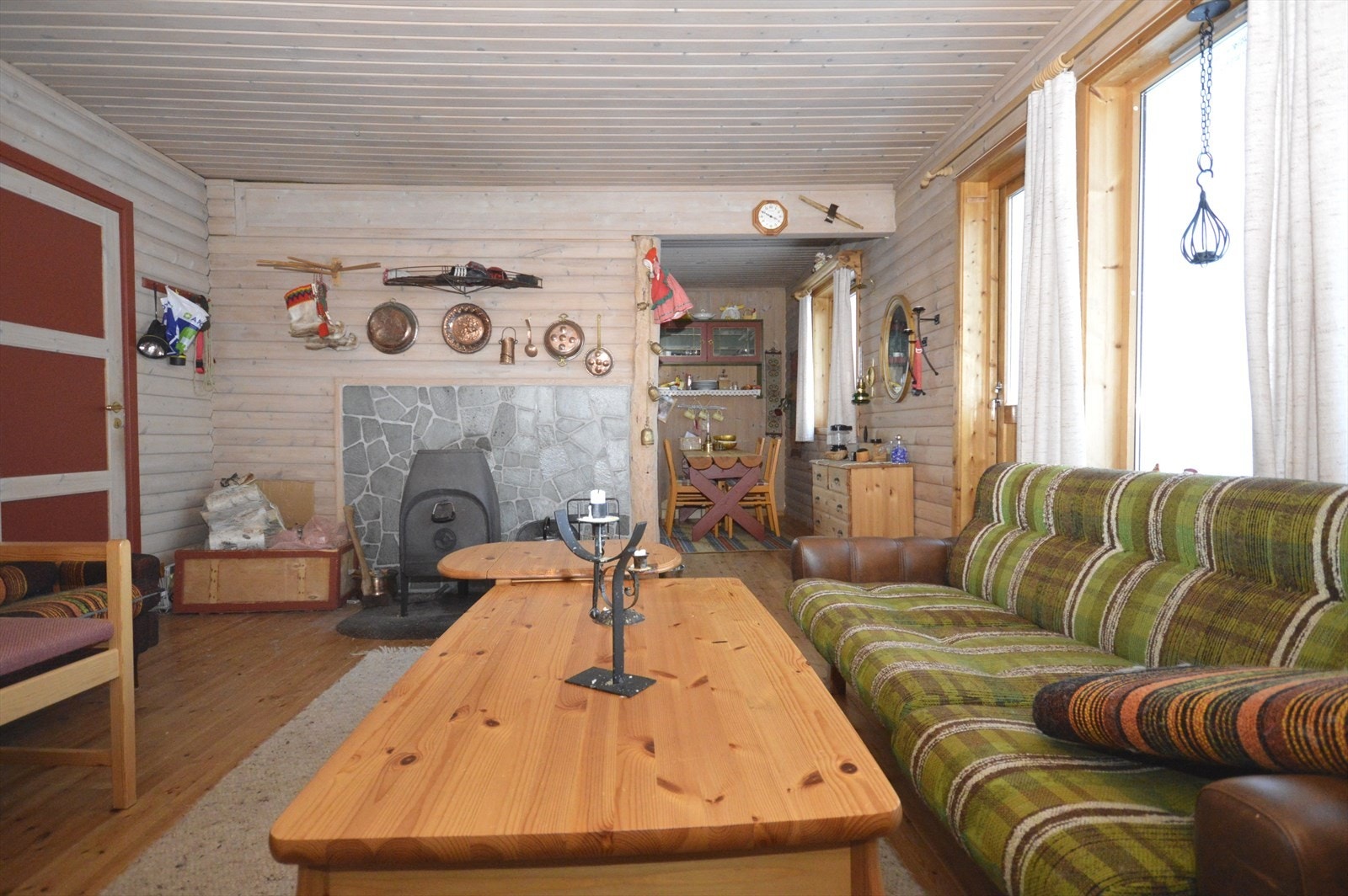 Stue mot kjøkken Galleribilde