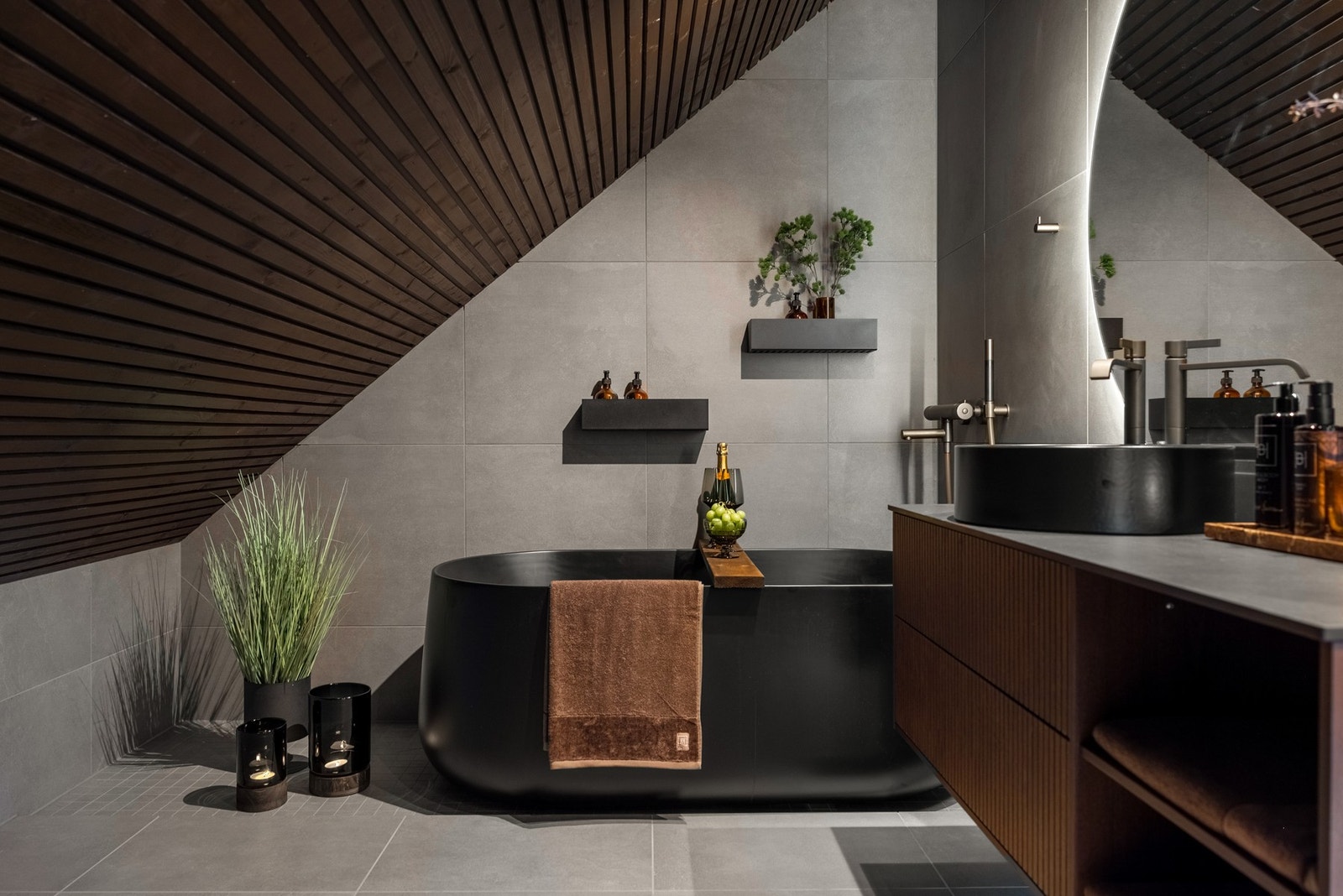 I etasjen har du også et eget fullverdig bad på ca. 4,5 kvm. Galleribilde