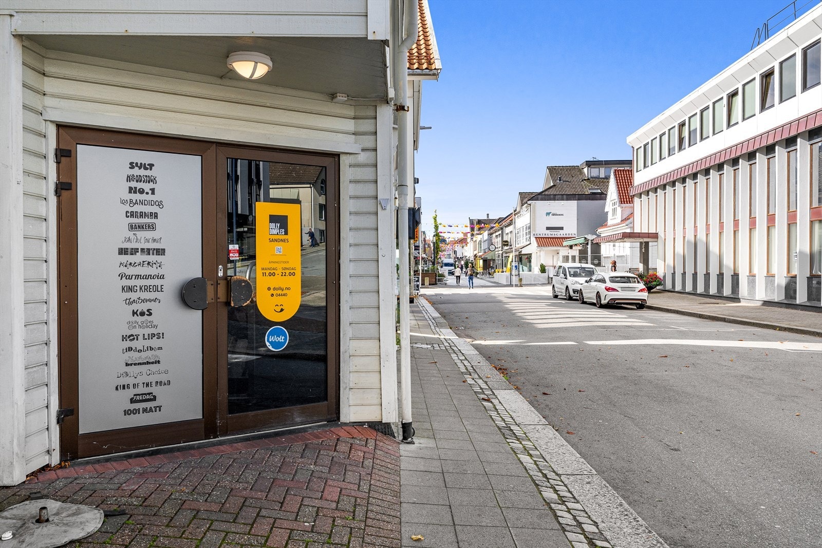 Alt i alt byr Edsvollgata 26 på en svært sentral og attraktiv beliggenhet med nærhet til det meste Sandnes sentrum har å tilby - enten det gjelder handel, servering, kollektivtransport eller flotte friluftsområder. Galleribilde