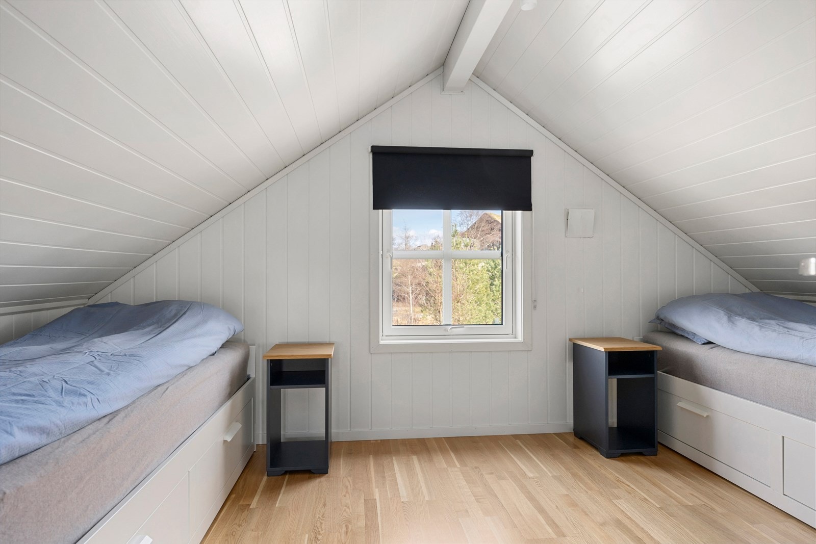 Kjekk hems Galleribilde