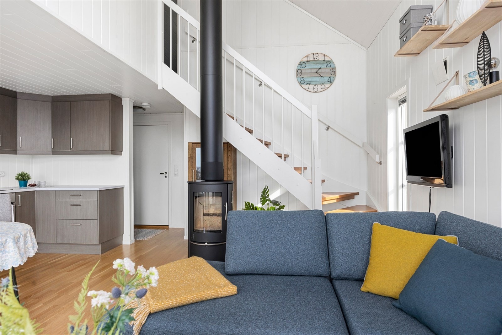 Vedovn i stue Galleribilde