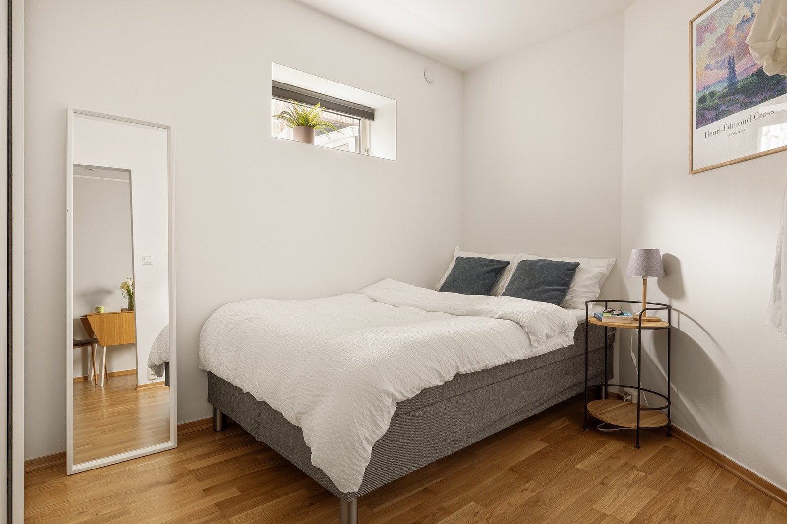 Leilighetens soverom måles til 7,1 kvm. Galleribilde