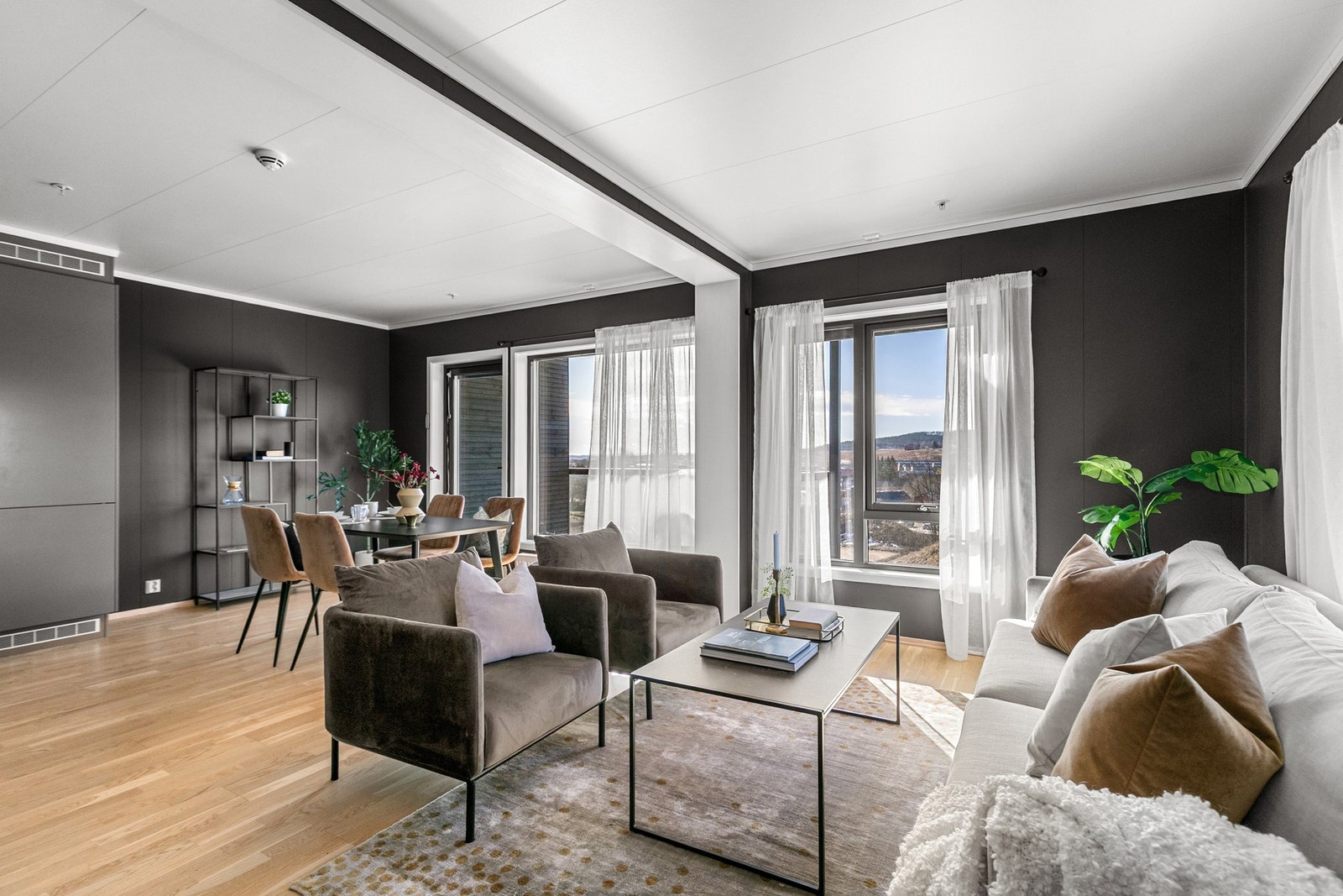 Velkommen til Nydalsenga 30B, presentert av André Høgsveen. Foto: Kim Rognmo Galleribilde