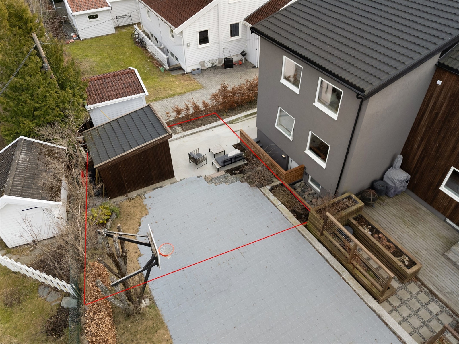 Seksjonens uteplass er merket med rødt Galleribilde