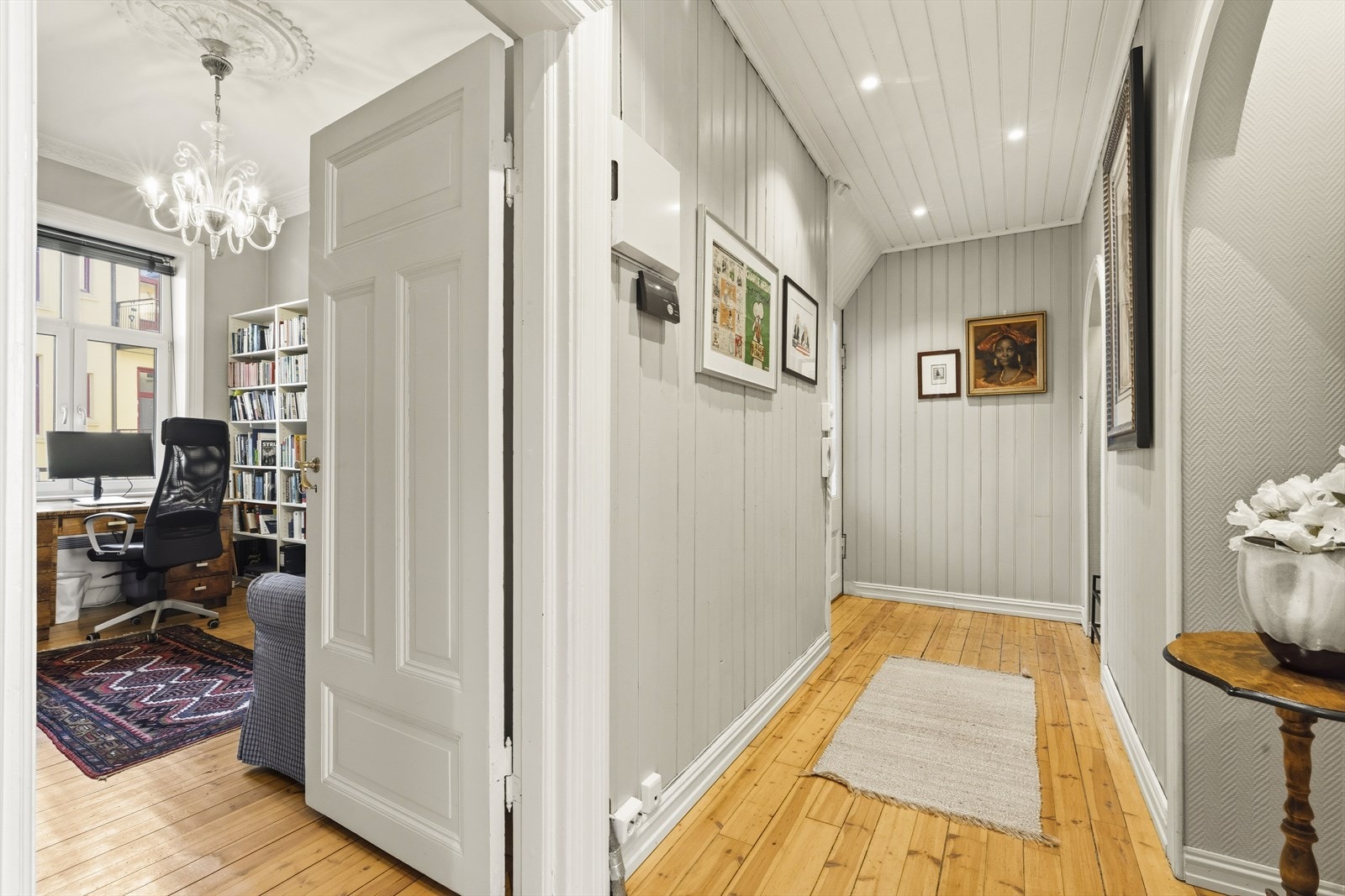 Soverom 3 blir i dag brukt som kontor/bibliotek Galleribilde