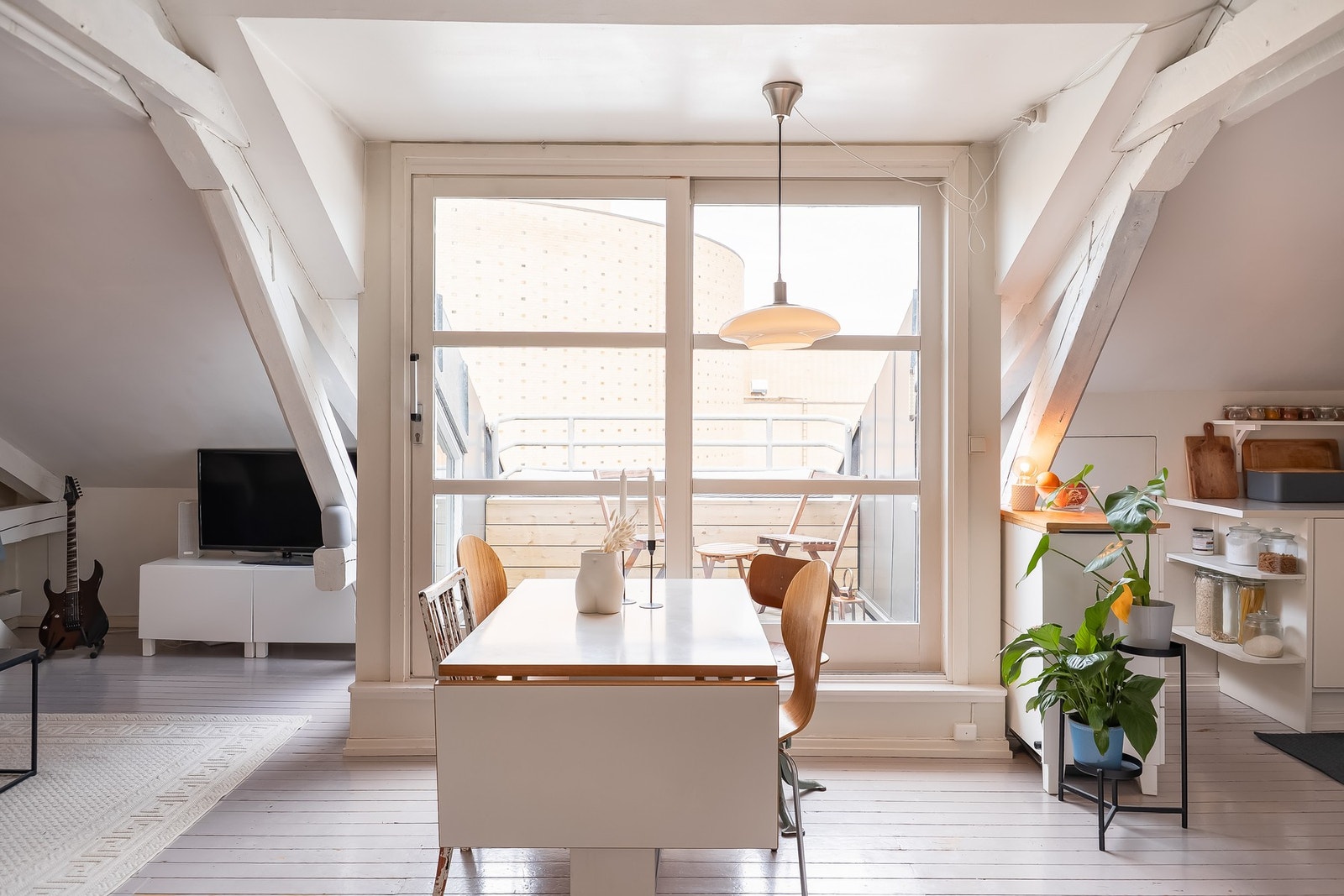Utgang til den nordvendte takterrassen. Galleribilde