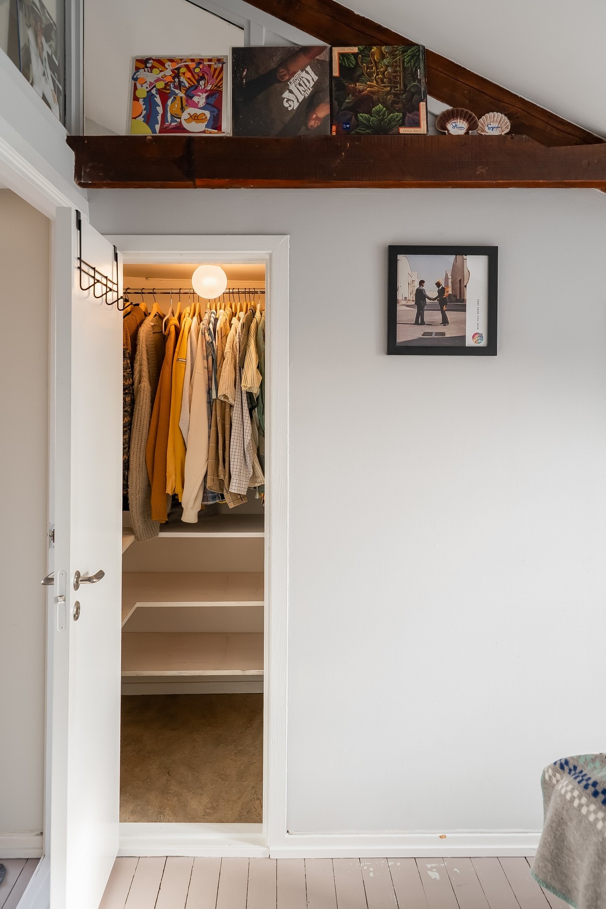 Hovedsoverommet har eget walk-in-closet. Galleribilde