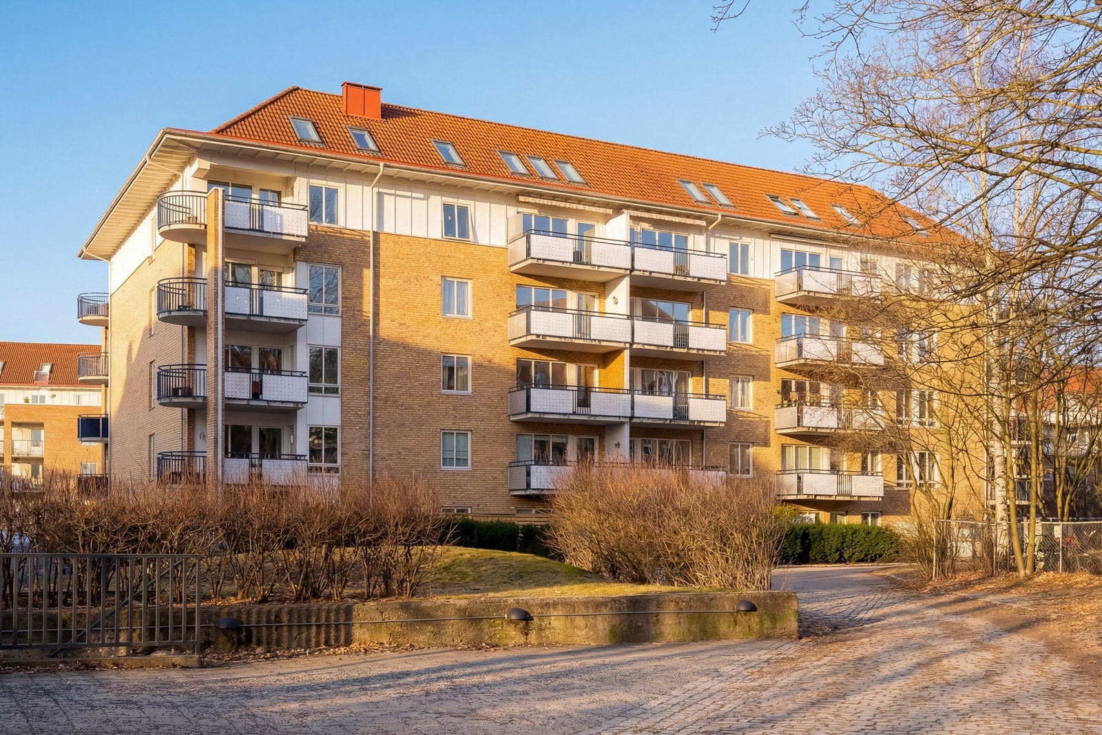 Borettslaget er forsikret gjennom Tryg Forsikring, (polisenummer 6596090) . Galleribilde