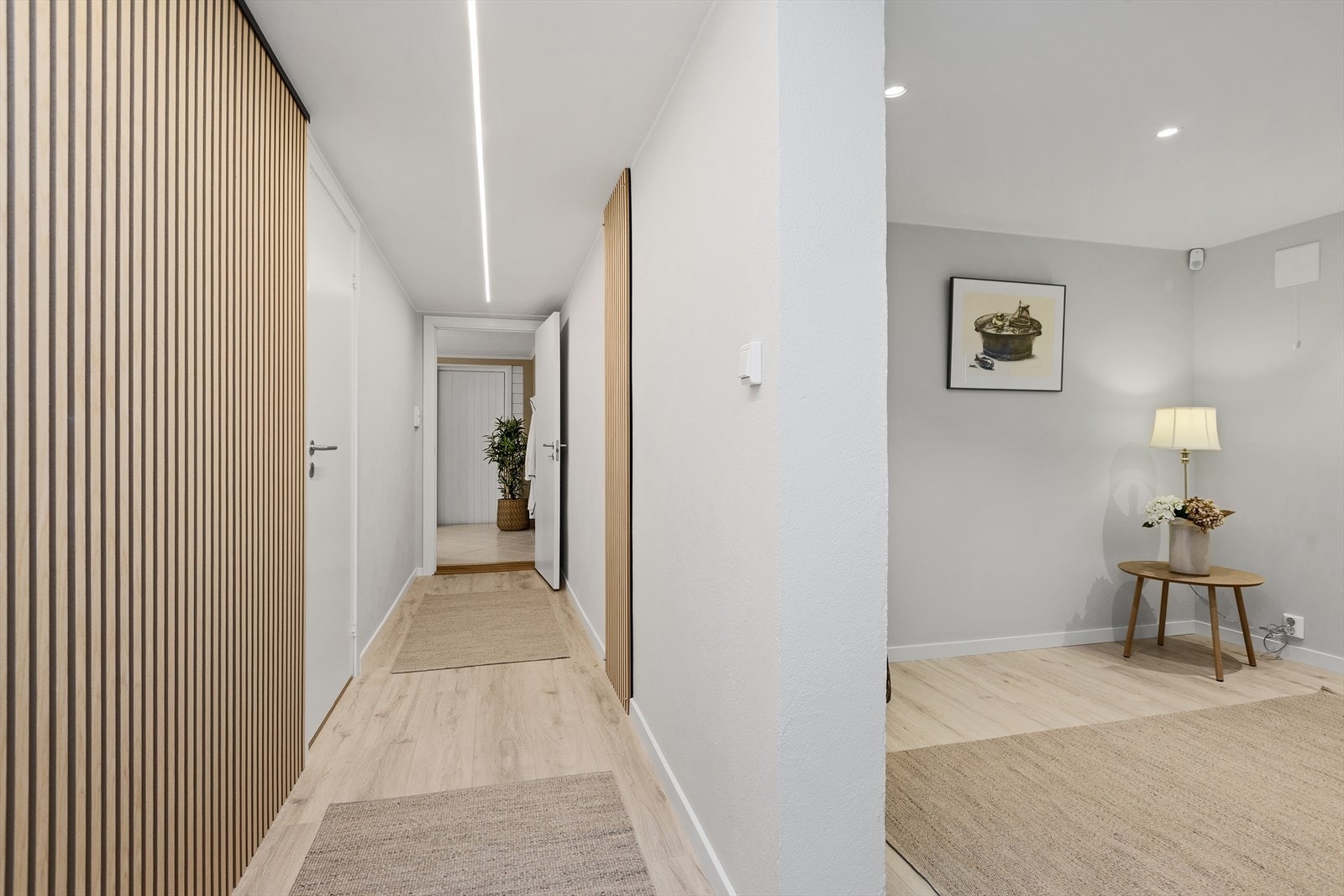 Gang i kjeller mot bad, vaskerom og bod. Galleribilde