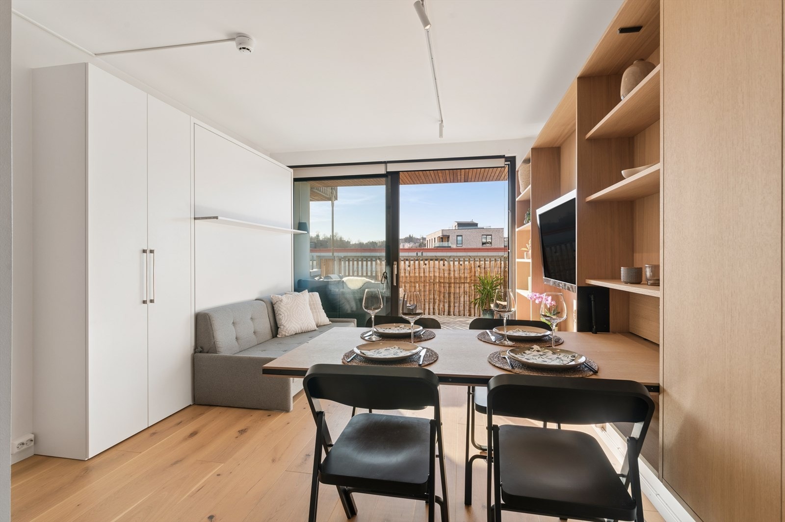 Utgang til balkong Galleribilde