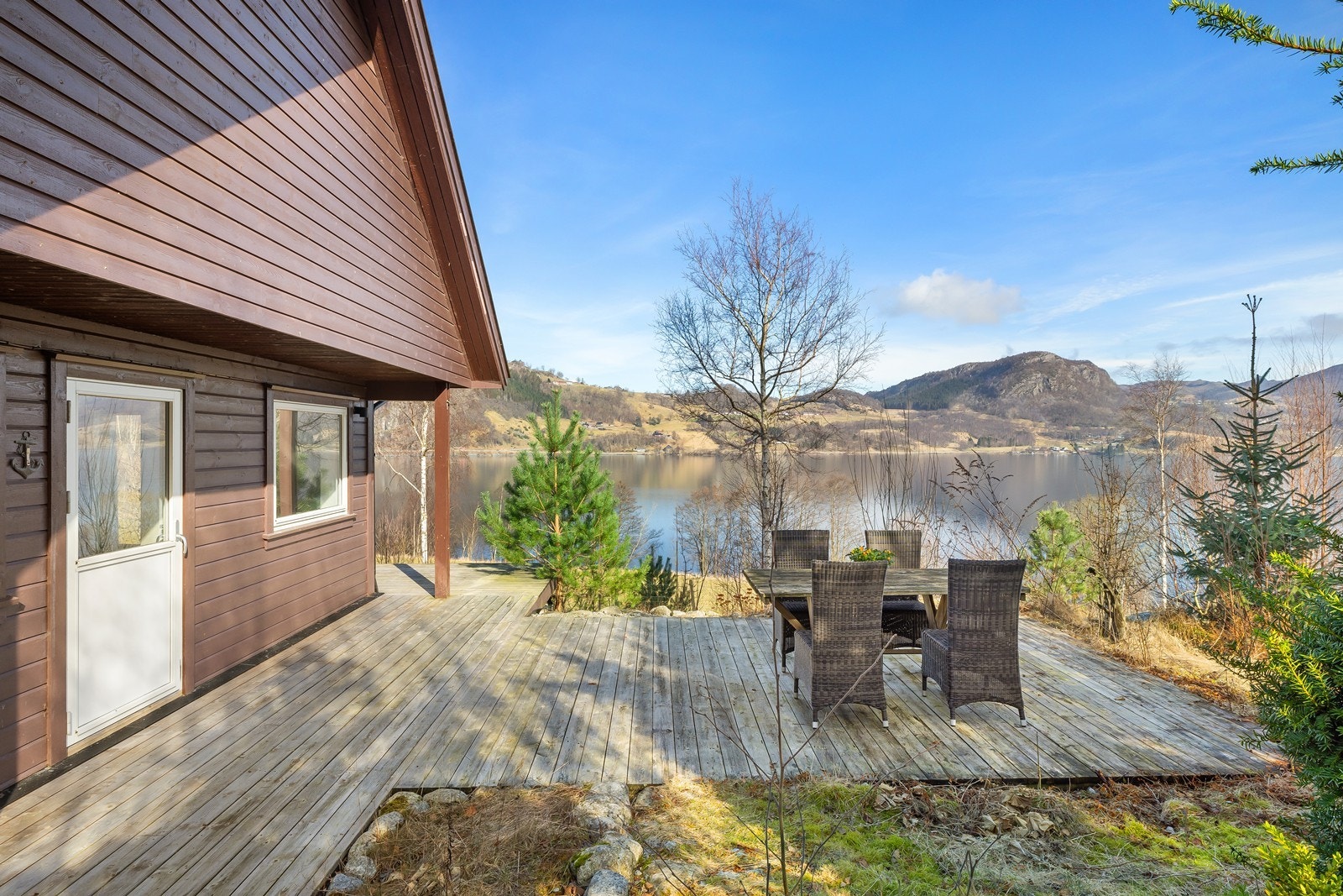 Her er man helt usjenert med naturen som nærmeste nabo Galleribilde