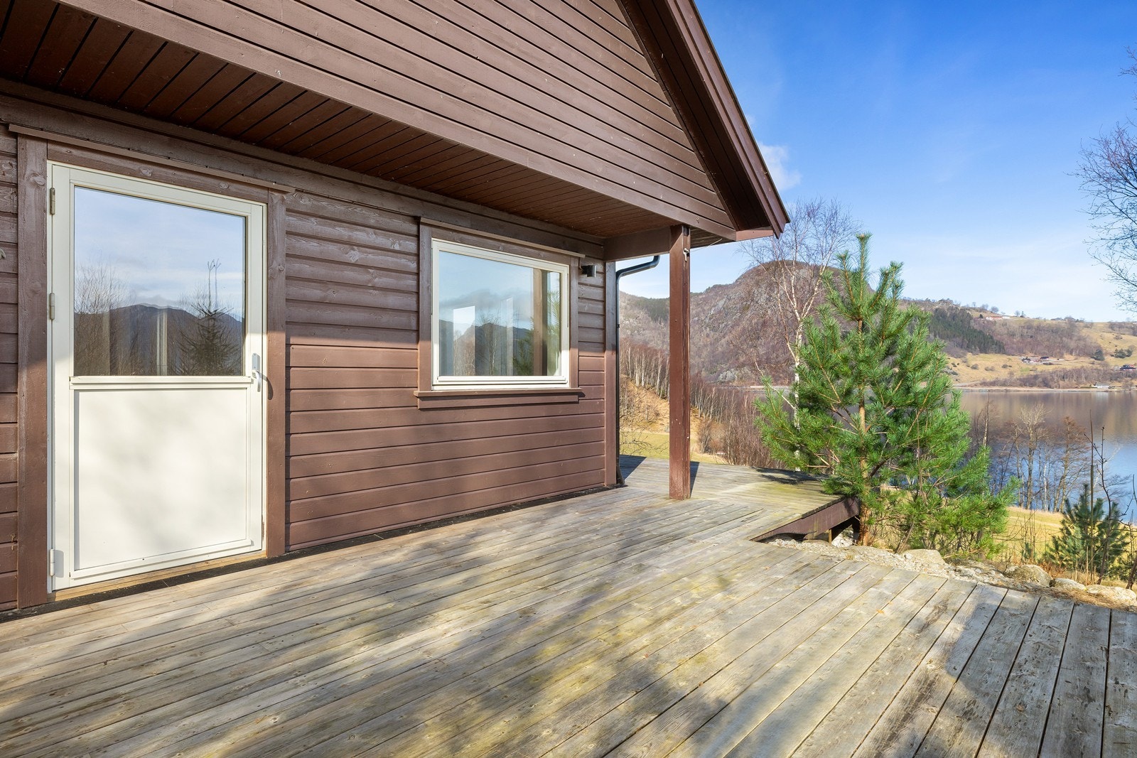 Terrasse tilknyttet kjøkken/stue Galleribilde