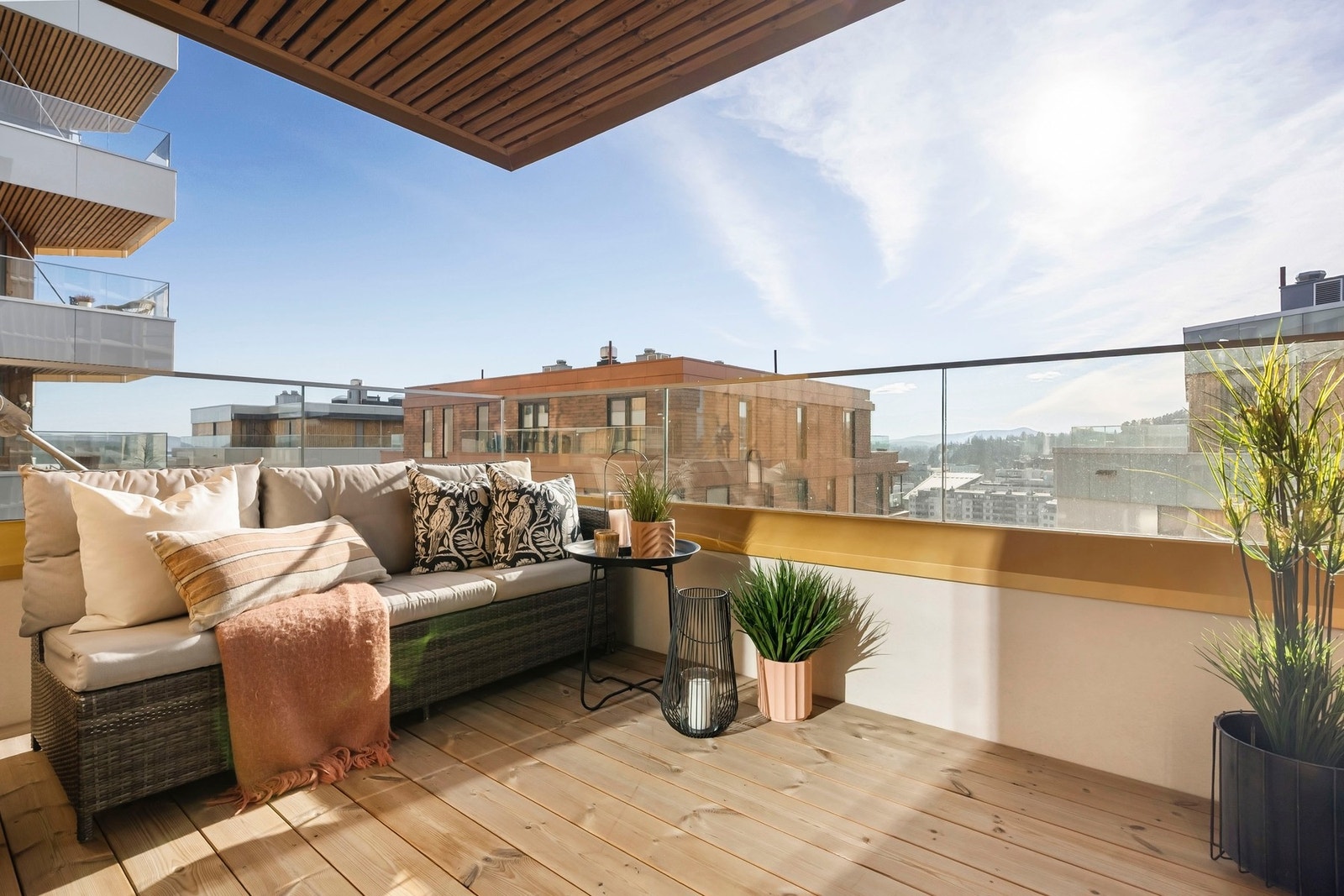 Velkommen til Jørgen Kanitz' gate 26! Presentert av Mona Zomlot ved EIE eiendomsmegling avdeling Bærum. Fotograf: Juliane Jensen Galleribilde