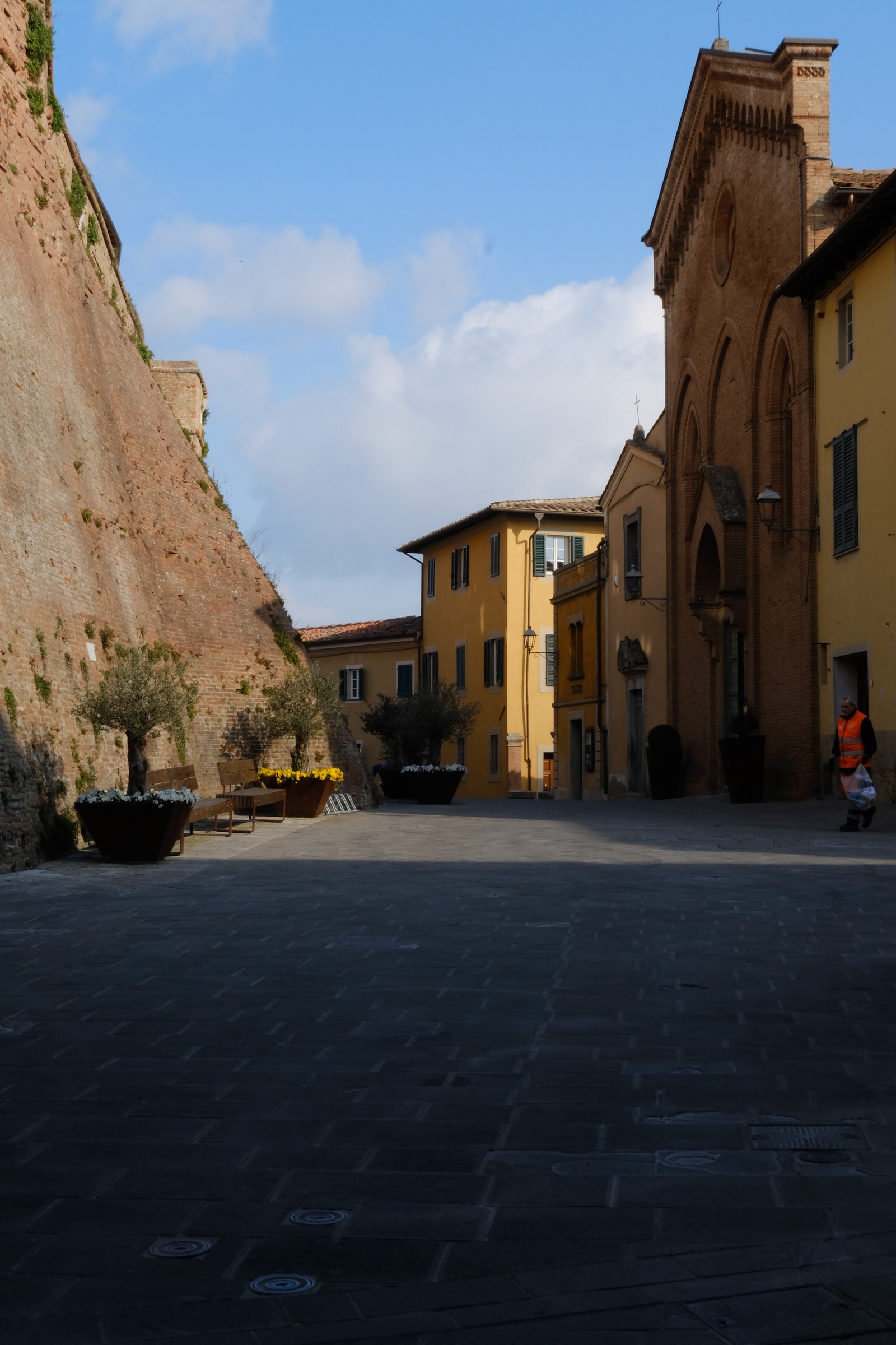 Castello di Lari like ved boligen Galleribilde