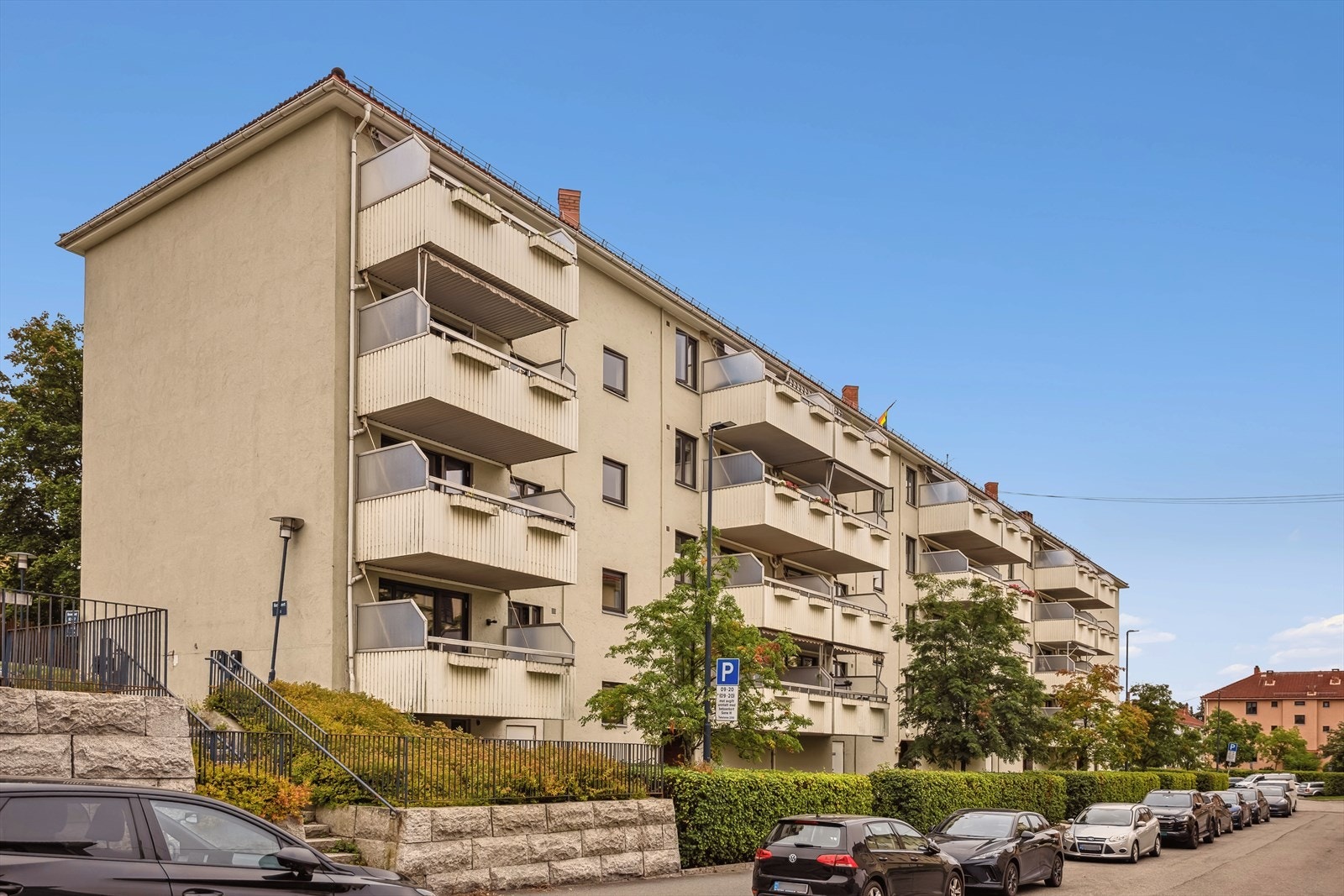 Dette er en toppleilighet i byggets 4. etasje. Galleribilde